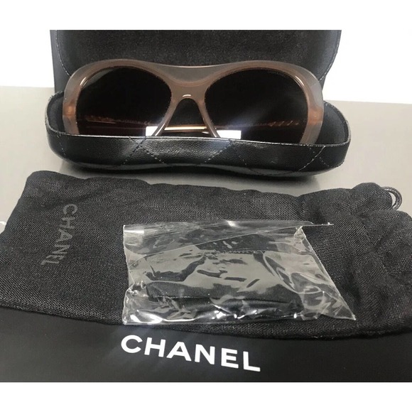 CHANEL Sunglasses Oversized Oval Style 5389 Light Brown Fall Sunnies - Picture 14 of 16